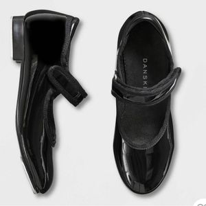 Girls Tap Shoes (worn once!)